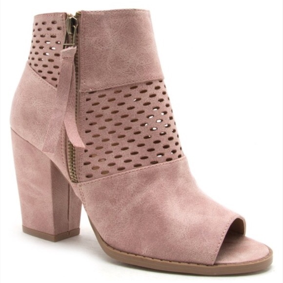 1HR SALE✨ New blush pink Peep-Toe Bootie - Picture 3 of 3